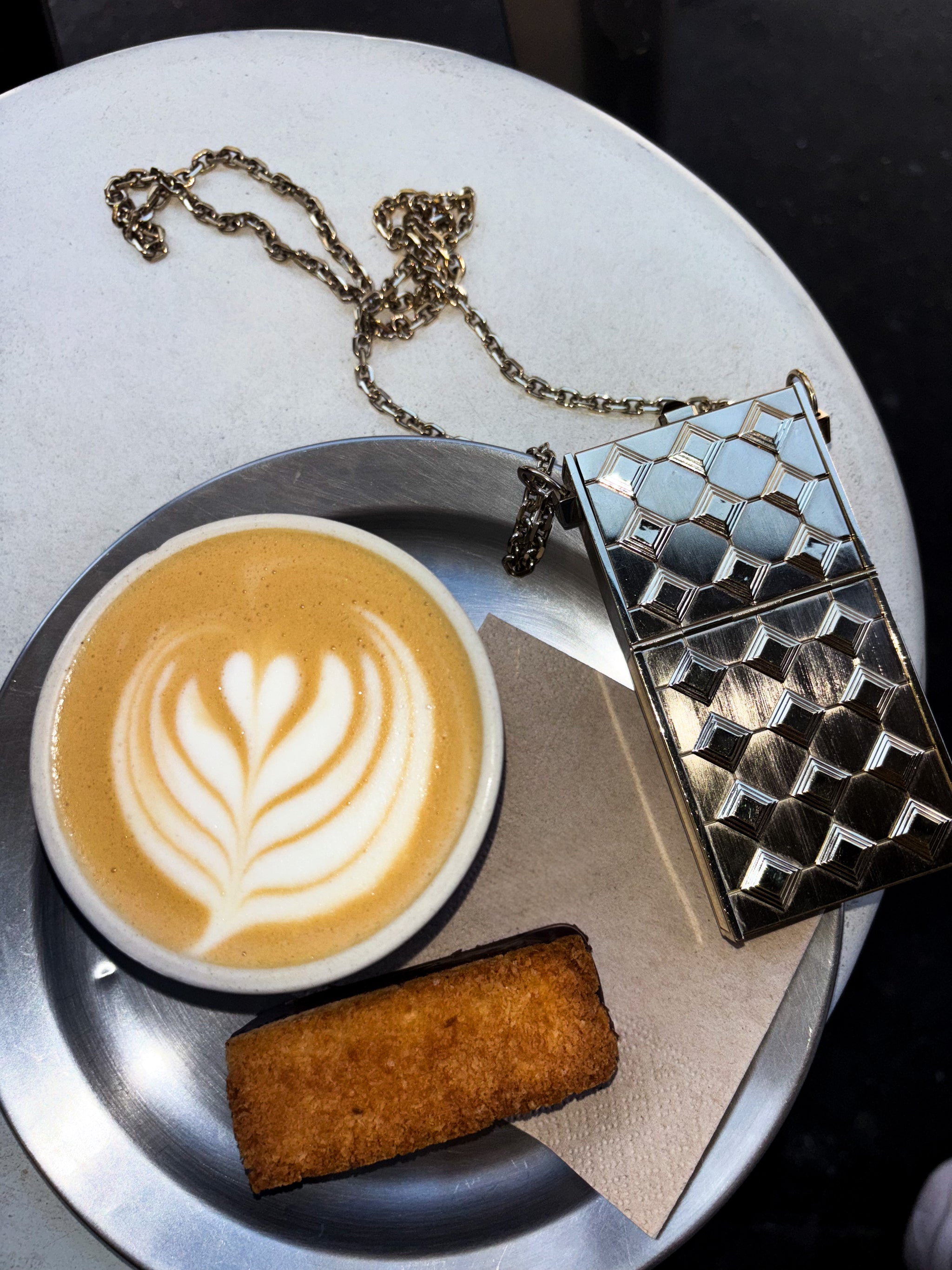 WHITE COFFEE9